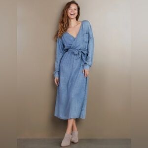 Wash Lab Crossover Dress in Circle Blue. Size XS